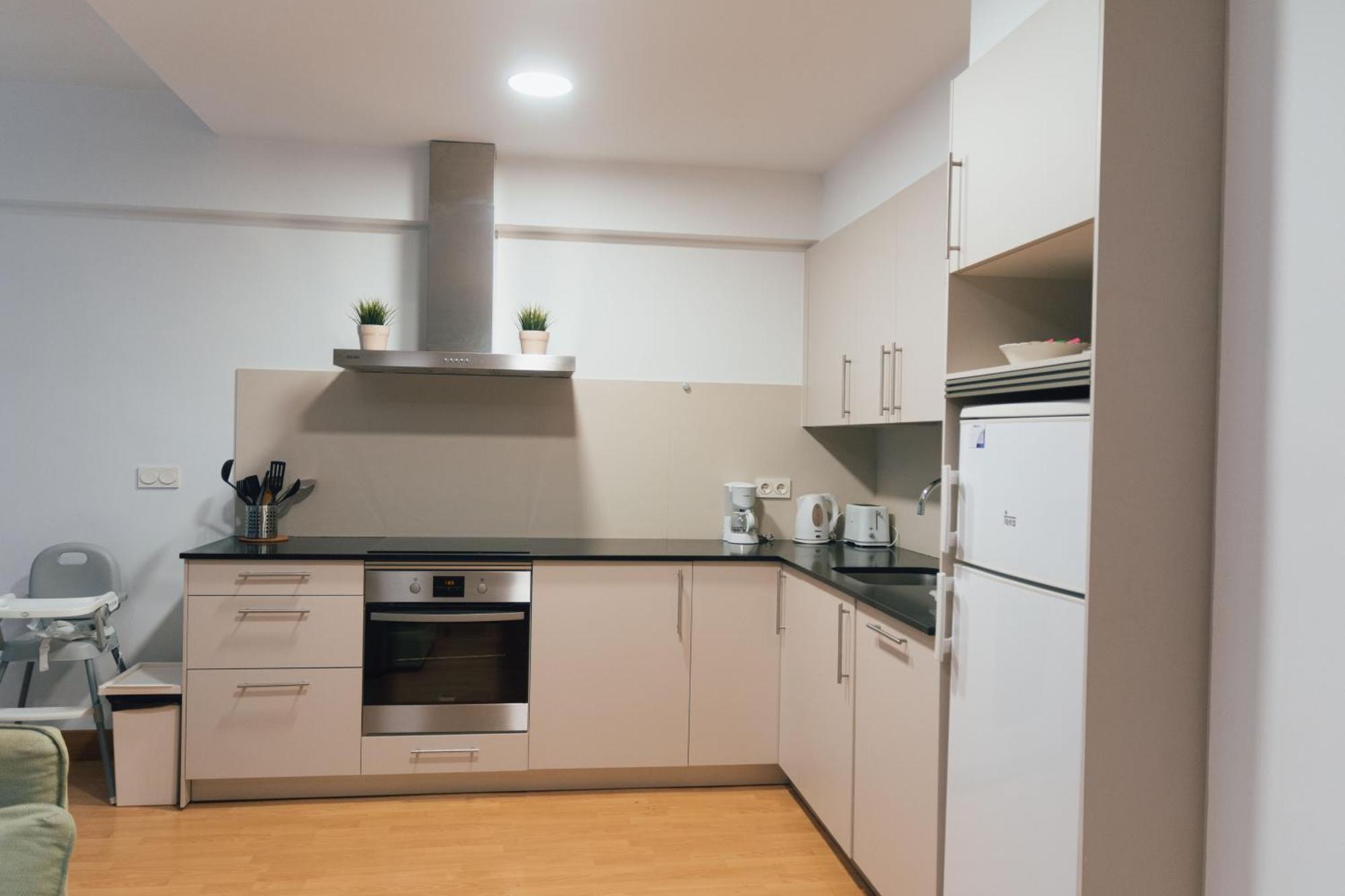 Familiar Reformado En Amara, Estadio Anoeta, Donostia-san Sebastian Apartment San Sebastián